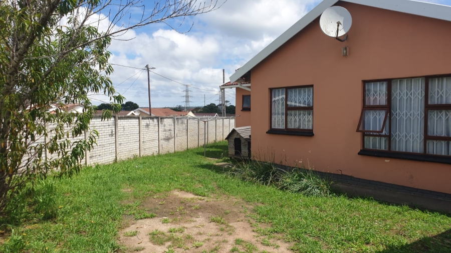 To Let 3 Bedroom Property for Rent in Wilsonia Eastern Cape